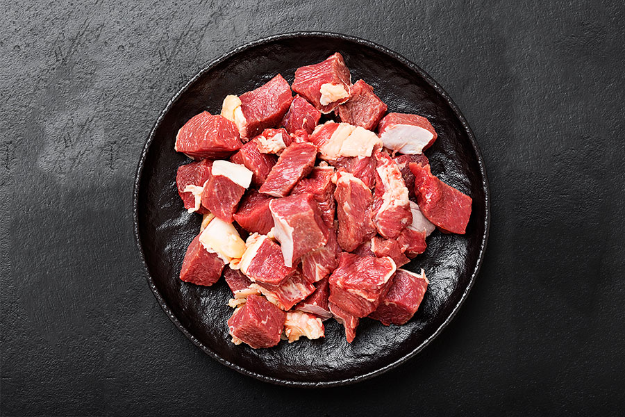 Schiller Fleisch Burgerfleisch stuecke roh